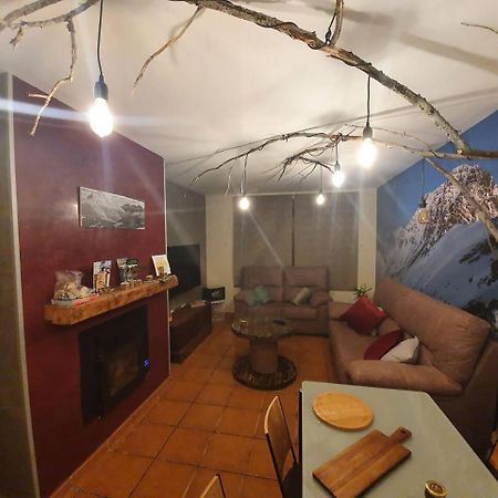 Appartement La Leyenda Del Curavacas à Alba de los Cardaños Extérieur photo